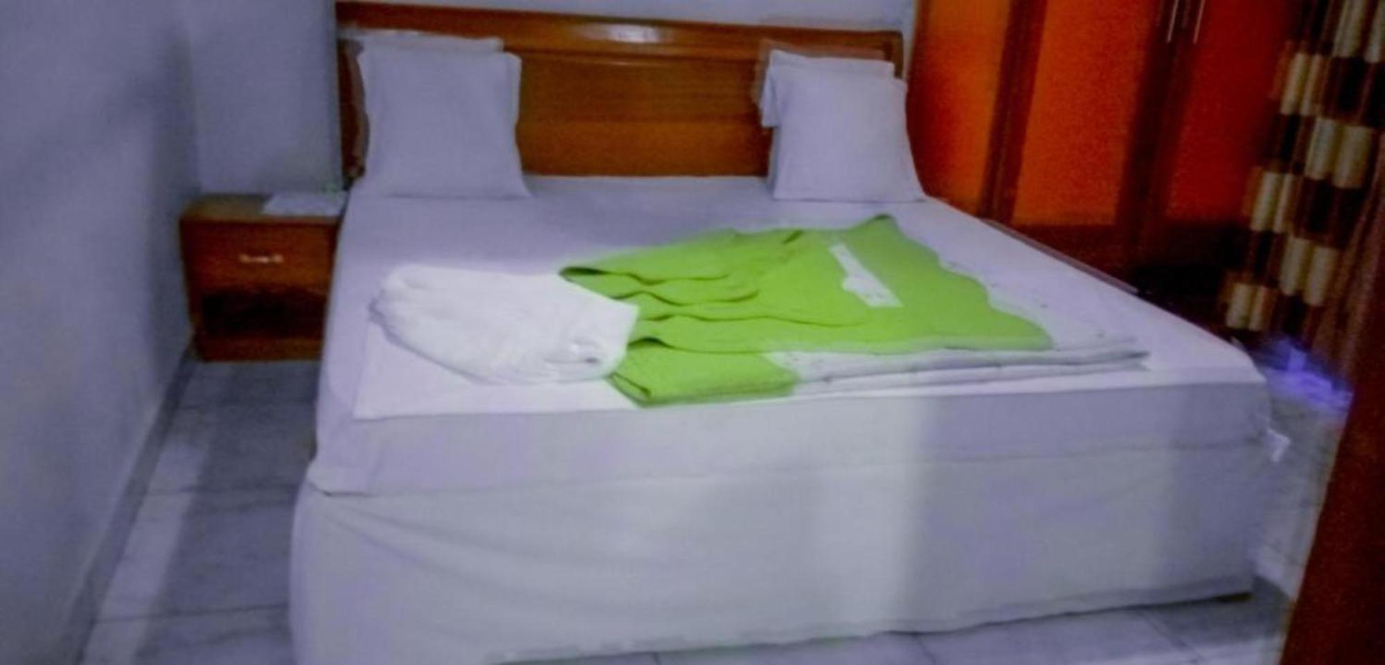 Silver Resident Hotel Near Convention Center Kigali Buitenkant foto