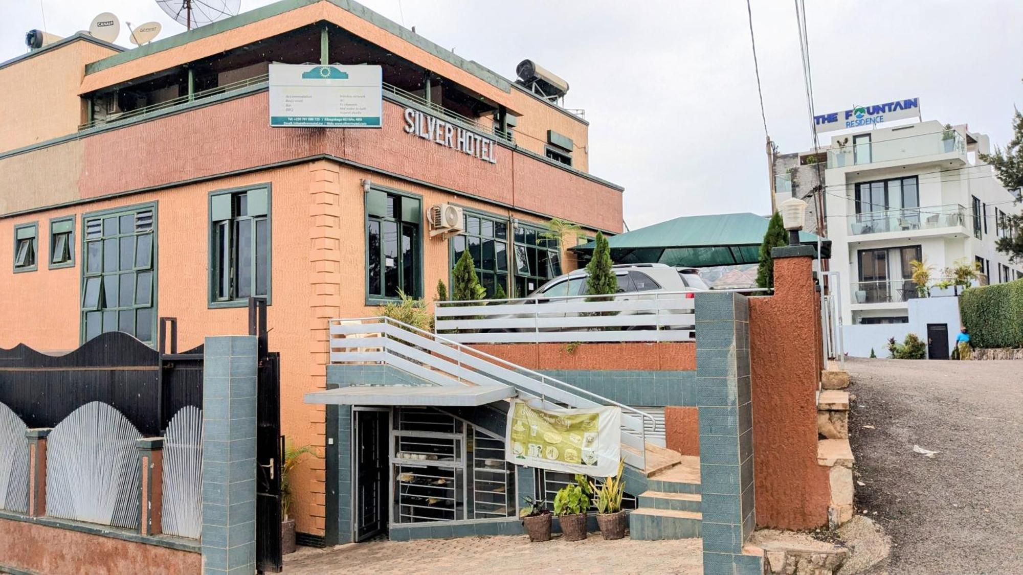 Silver Resident Hotel Near Convention Center Kigali Buitenkant foto